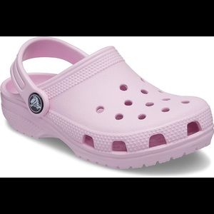 crocs
